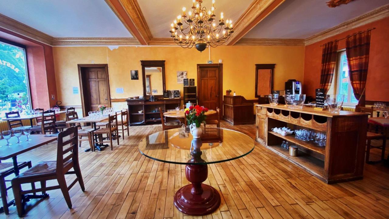 Hotel Oberland Le Bourg-d'Oisans Luaran gambar