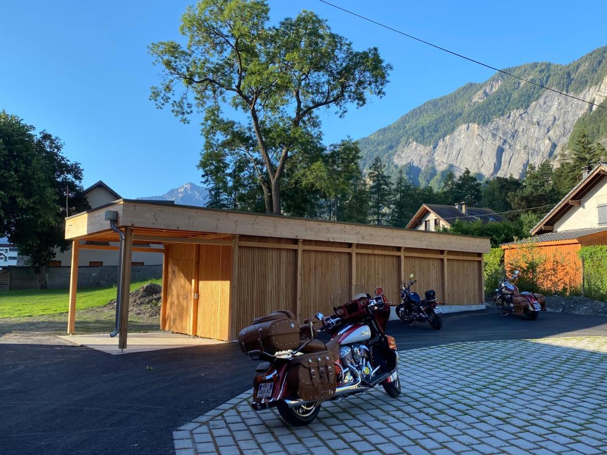 Hotel Oberland Le Bourg-d'Oisans Luaran gambar