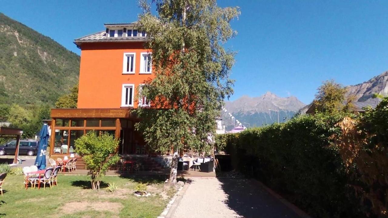 Hotel Oberland Le Bourg-d'Oisans Luaran gambar