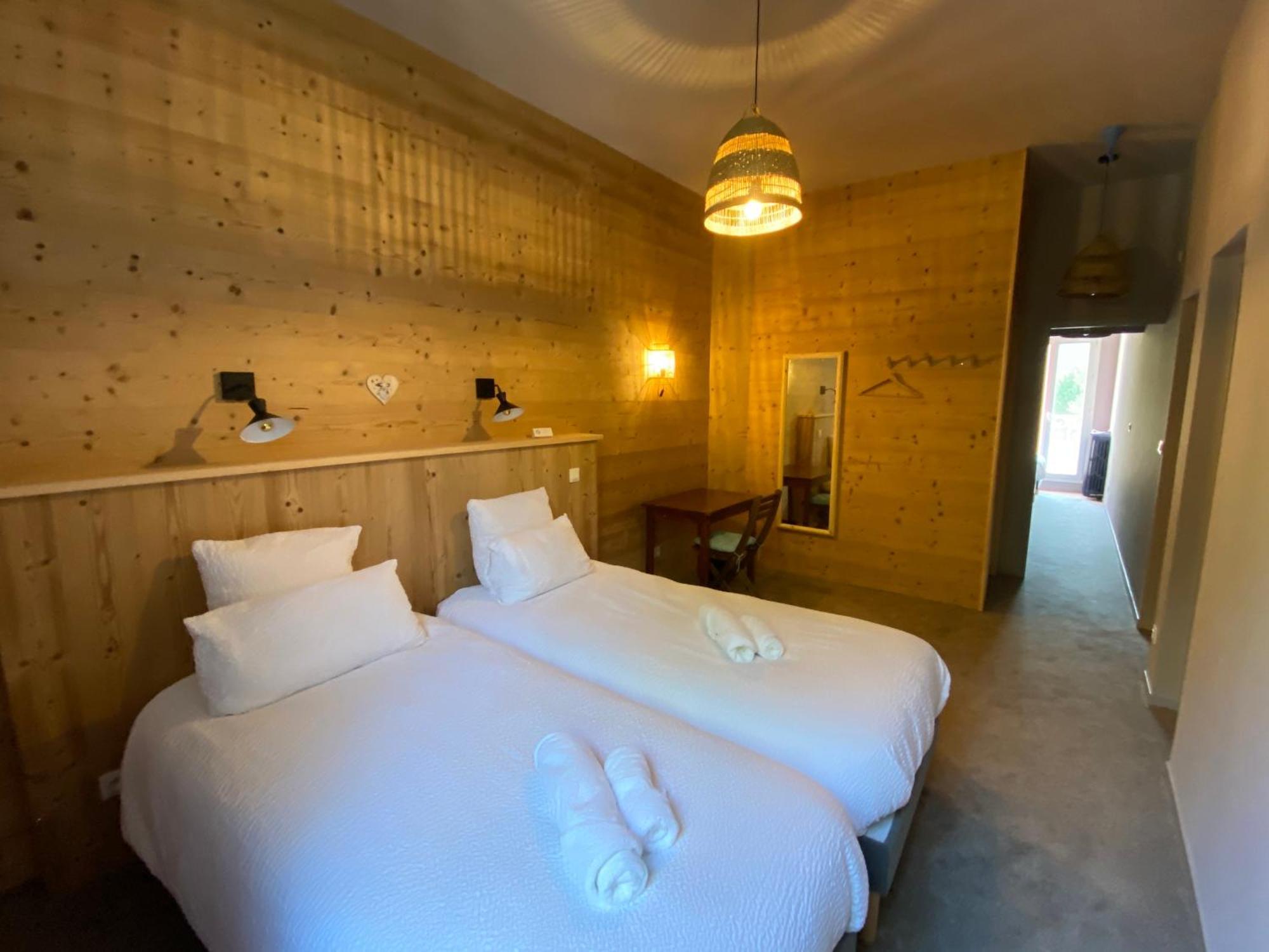 Hotel Oberland Le Bourg-d'Oisans Luaran gambar